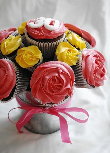 30th Birthday Cupcake Bouquet