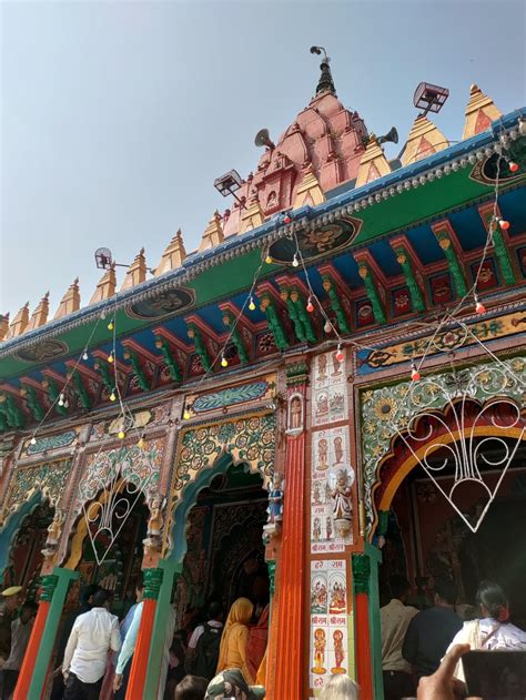 Hanuman Garhi temple, Ayodhya, Uttar Pradesh, India - HubPages