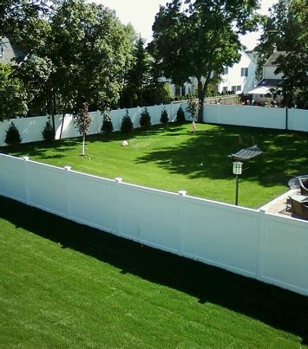 Vinyl Fences | Liberty Fence & Railing