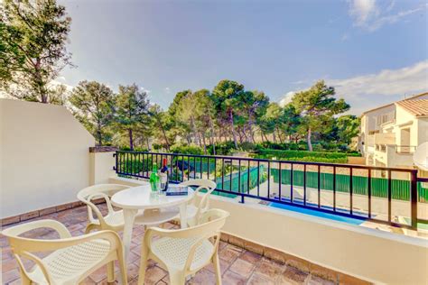 4 bedroom beach villa with private pool in Puerto Pollensa - Parasol Property Mallorca