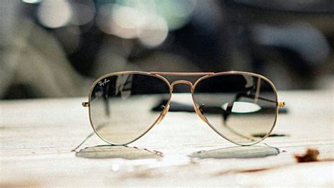 Las 22 gafas de sol de moda para hombre en este 2023 | Moda y caprichos