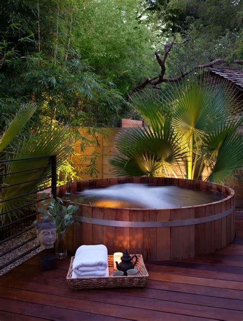 30 Swim Spa and Jacuzzi Designs for your Backyard