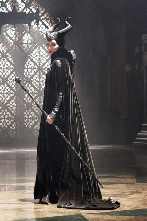 The Best Film Fashion of 2014 | Maleficent cosplay, Maleficent costume diy, Maleficent