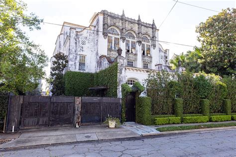 New Orleans Mansion Owned By Beyoncé Catches Fire