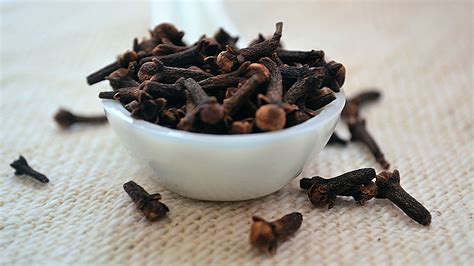 Black pepper & Cloves can boost your immunity and helps you to fight against Viruses – FitOlympia