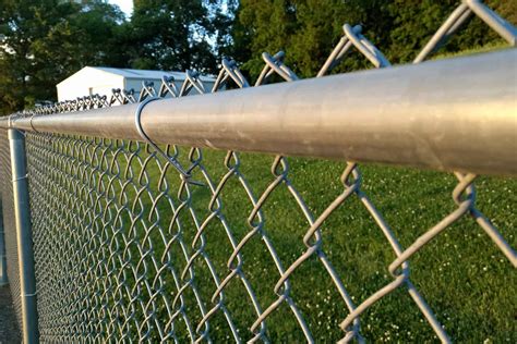 How Far Apart Should Chain Link Fence Posts Be? - Fence Fixation