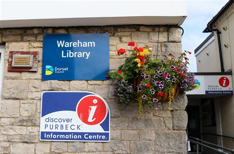 Wareham library and TIC – Swanage.co.uk