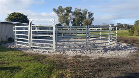 Cattle Gate- Standard With Slam Latch - AG Wide Wholsalers