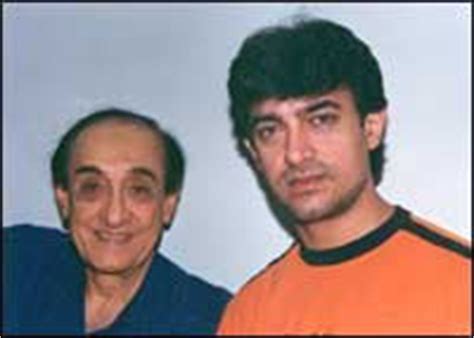 Aamir's father Tahir Hussain passes away - Rediff.com Movies