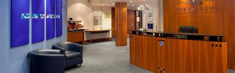 Holiday Inn Basingstoke - Free Internet & More