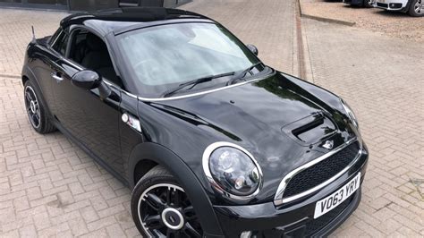 Mini Coupe Black Manual Auction | DealerPX