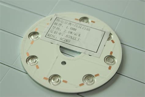 Round Aluminum LED PCB, Custom Design SMD Rigid PCB Board Manufacturing - China Aluminum PCB and ...