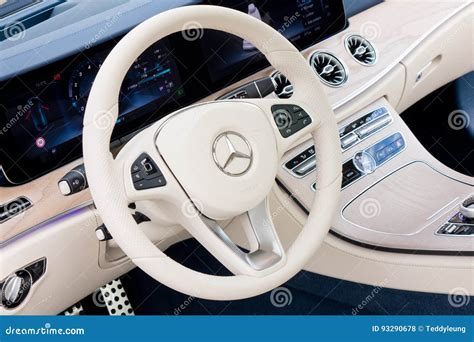 Mercedes-Benz E-Class Coupe 2017 Interior Editorial Stock Photo - Image of super, roaster: 93290678