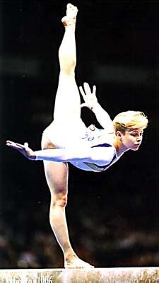 Amanda Borden 1996 Olympic Champion | Famous gymnasts, Usa gymnastics, Female gymnast