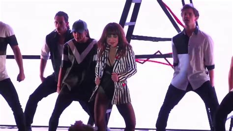 Paula Abdul Straight Up New Performance Showcase HD - YouTube