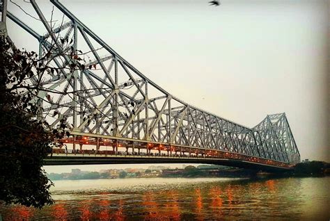 Howrah Bridge In Kolkata - All You Need To Know | TouristSecrets