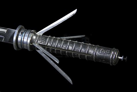 BLADE (1998) - Blade's (Wesley Snipes) Hero SFX Daywalker Sword - Current price: £6000