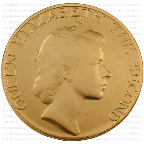 1953 Elizabeth II Gold Coronation Medal : Paul Vincze | The Britannia Coin Company