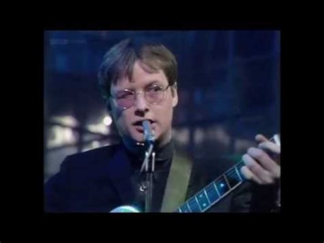 XTC - Senses Working Overtime (TOTP 1982) - YouTube