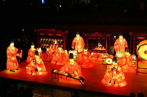 Seoul Lantern Festival, South Korea | South korea, Light up, Lantern ...