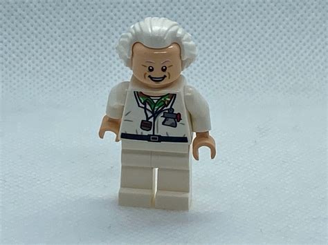 LEGO Doc Emmett Brown from Back to the Future - Brick Land