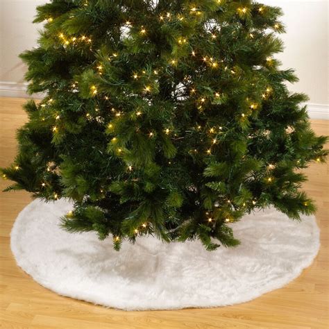 Mercury Row® Hansell Holiday Christmas Tree Skirt & Reviews | Wayfair