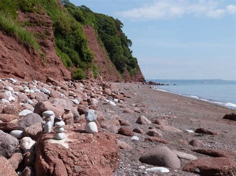 The Ness and Ness beach, Shaldon, Devon © Derek Voller cc-by-sa/2.0 :: Geograph Britain and Ireland