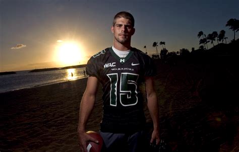 Former Hawaii quarterback Colt Brennan had CTE at time of death - Los ...