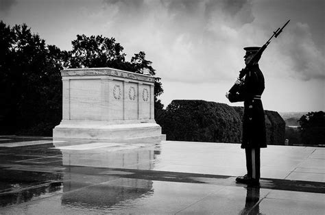 Tomb of the Unknown Soldier | Unknown soldier, Arlington national cemetery, Tomb