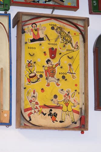 Antique circus arcade game | Le Musée du Jouet de Bruxelles | Flickr