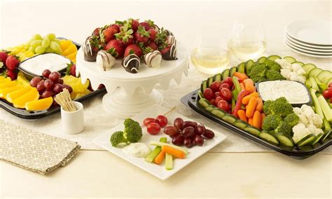 Kroger's Deli Bakery Party Platters... excellent produce Party Trays, Party Platters, Deli Meat ...