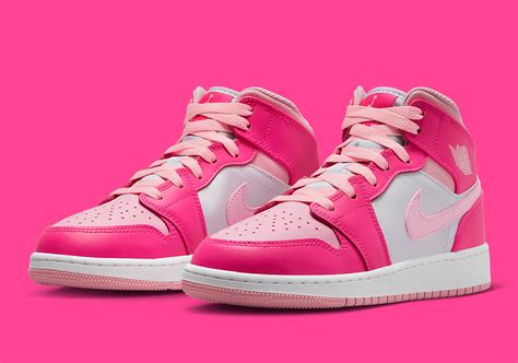 Air Jordan 1 Mid GS "Fierce Pink" FD8780-116 | SneakerNews.com