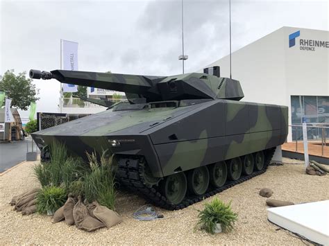 New Rheinmetall Lynx KF41 IFV at Eurosatory, Paris 2018 [2048x1536] : r/MilitaryPorn