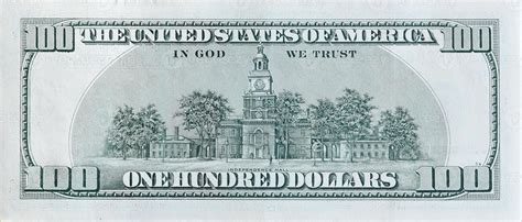 salón de la independencia en el billete de 100 dólares en el reverso del primer fragmento de ...