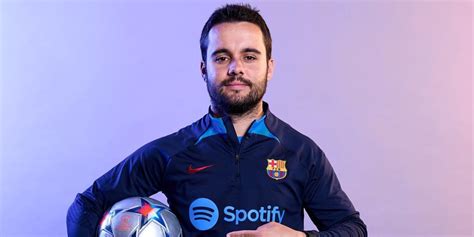 Barcelona Women's Head Coach Jonatan Giraldez Announces Departure at Season's End