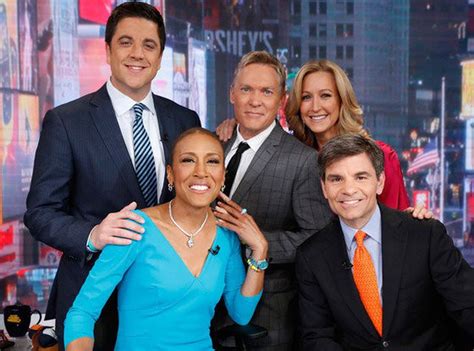 Robin Roberts returns to the air this morning on ABC's Good Morning ...