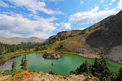 scott-peterson-hiking-cottonwood-pass-IMG_7671 - Chaffee County Economic Development Corporation