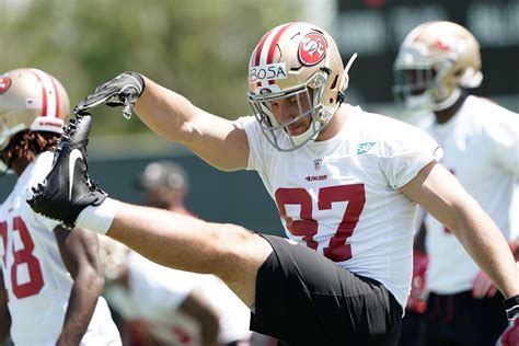 Report: Nick Bosa leaves 49ers practice with apparent injury