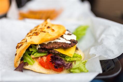 5 Delicious Burgers in Orange County, California - Travel Caffeine