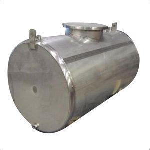 Blue Stainless Steel Tank Fabrication at Best Price in Pune | Golden ...