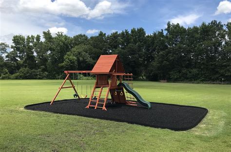 Playground Black Rubber Mulch | Rubber Mulch Warehouse