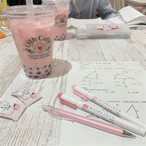 Pin by Valarie Rose Inofinada on 밀크 티 | Study stationery, Study ...