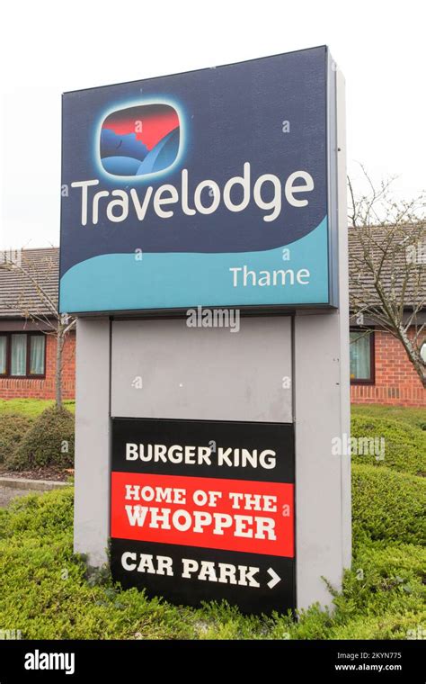 Travelodge Thame, A418 Long Crendon Road, Thame, OX9 3SB Stock Photo - Alamy