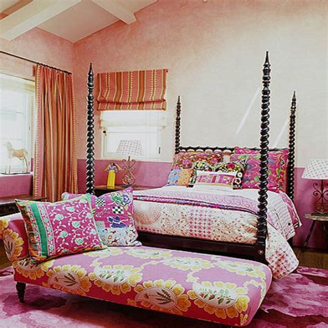 22 Beautiful Boho Bedroom Decorating Ideas