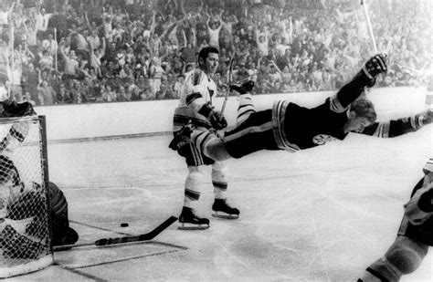 Bobby Orr Biography, Bobby Orr's Famous Quotes - Sualci Quotes 2019