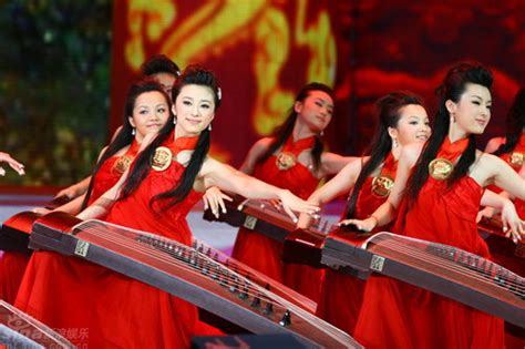 Chinese Folk Music Goes Abroad