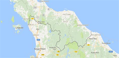 Why does the border between Malaysia and Thailand so weird? Is there a story behind it or was it ...