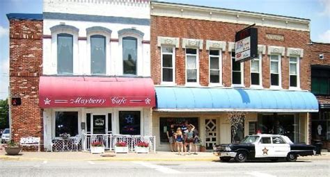 Mayberry Cafe, Danville, Indiana | Unique restaurants, Chicago restaurants, Restaurant travel