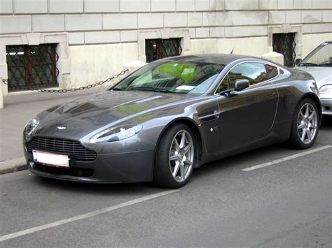 Car News: Aston martin v8 vantage