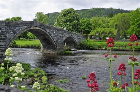 cottages.com | Snowdonia national park, Snowdonia, National parks